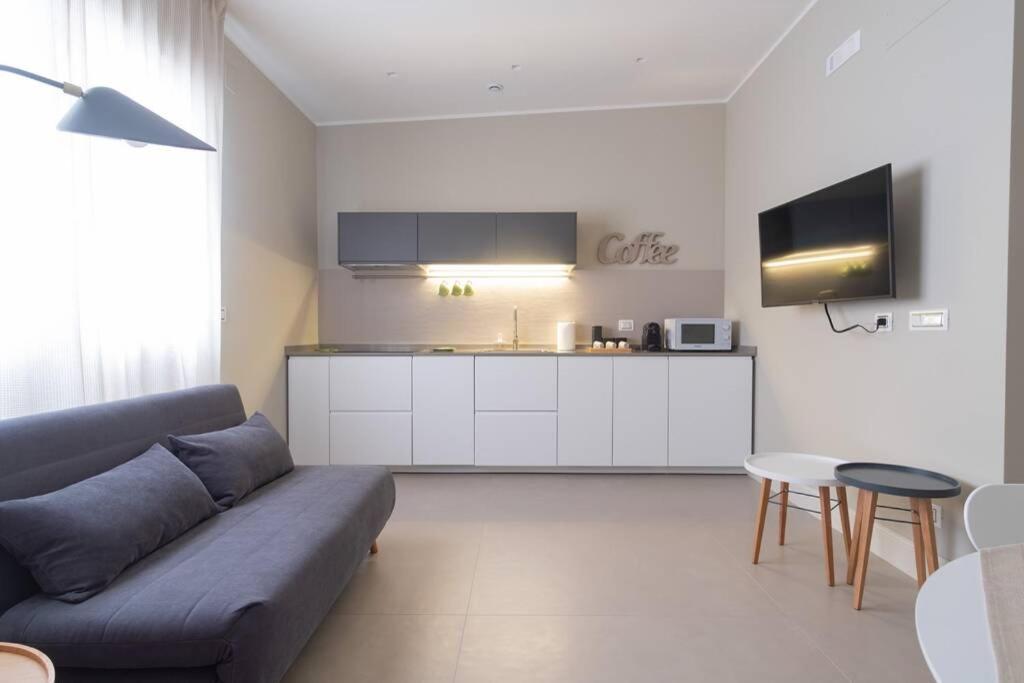 Apartment Rent Casa Almika De Miccolis Бари Екстериор снимка